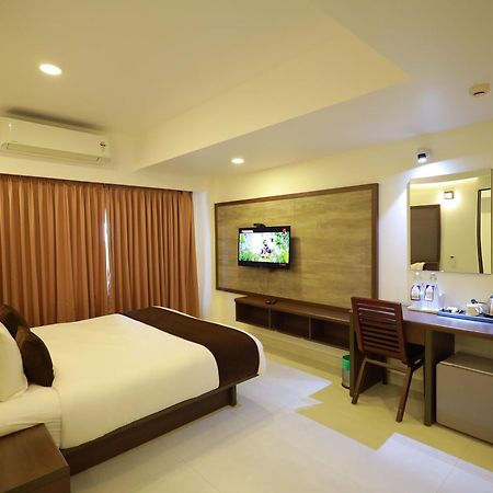 Kochi Arctic Hotel מראה חיצוני תמונה