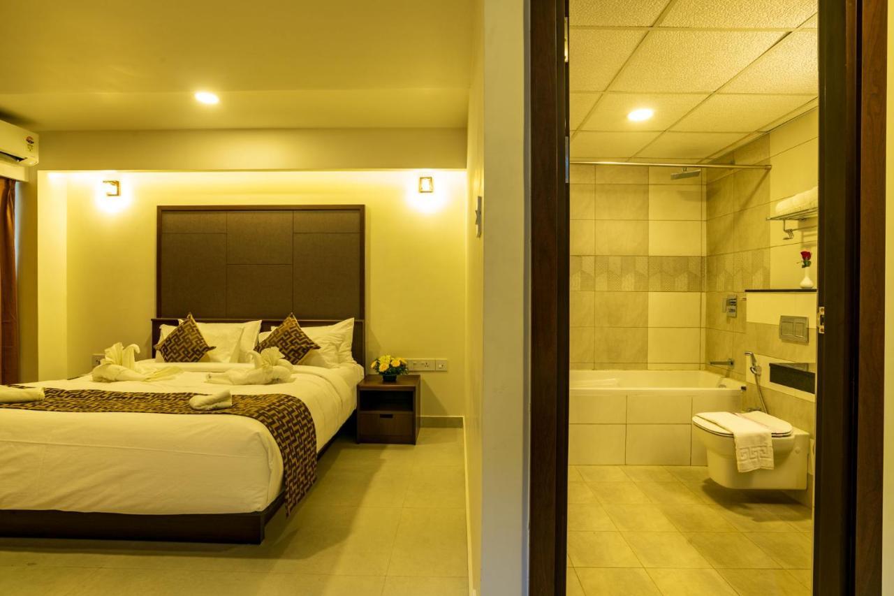 Kochi Arctic Hotel מראה חיצוני תמונה