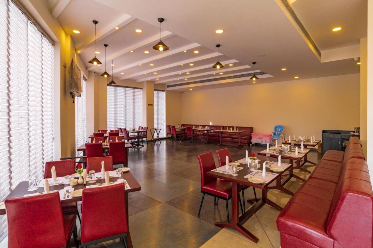 Kochi Arctic Hotel מראה חיצוני תמונה