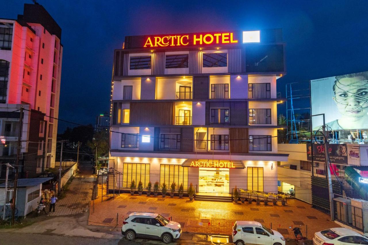 Kochi Arctic Hotel מראה חיצוני תמונה